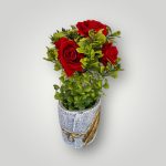 FLORERO CON ROSAS PLASTICAS / MACETA CERAMICA ESTILO LAZO Y PLUMA - Imagen 2