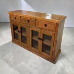 RACK APARADOR RUSTICO 120CM 4 PUERTAS 3 CAJONES COLOR CAOBA